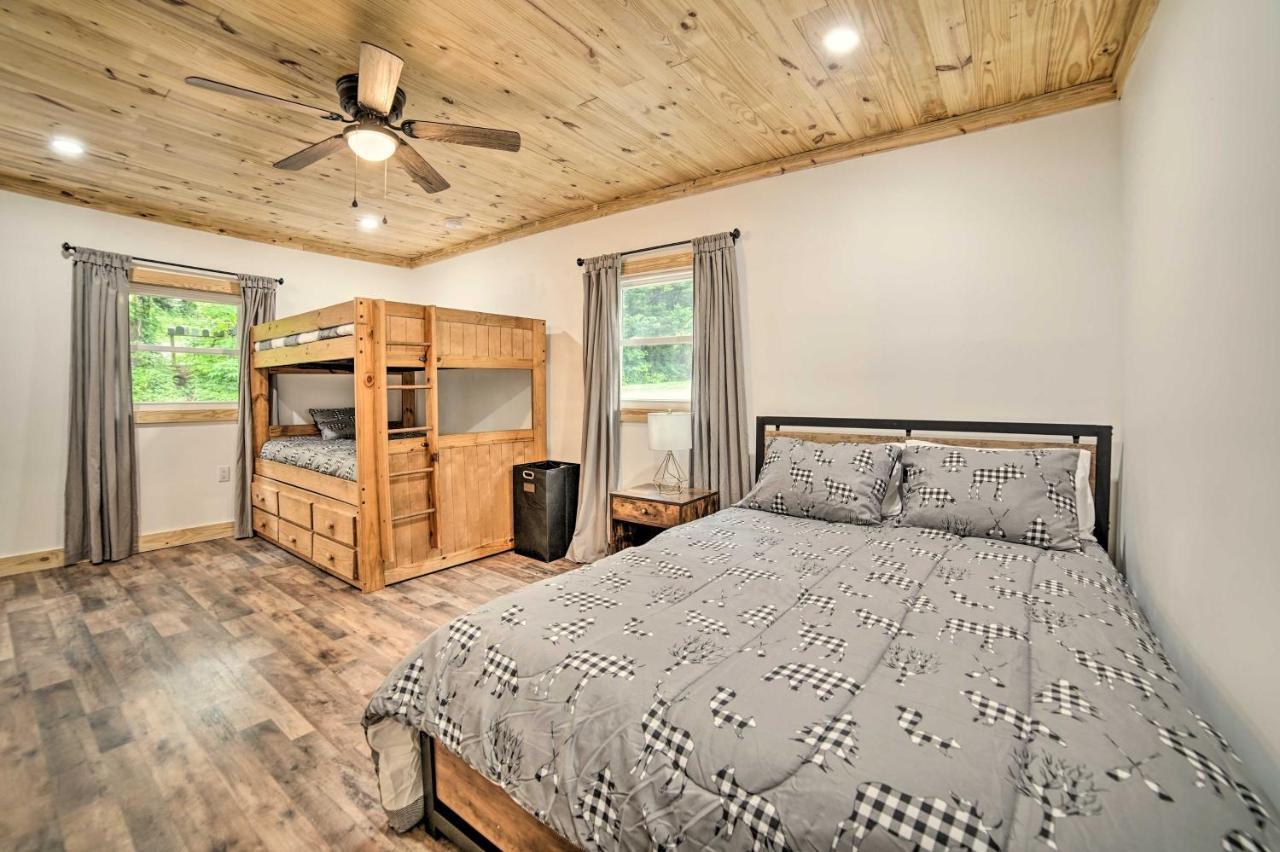 Creekside Ranch With Porch About 2 Mi To Pkwy Villa Pigeon Forge Exterior photo